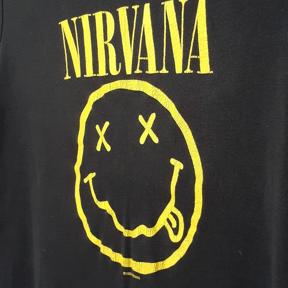 TRUE VINTAGE 90s Nirvana smiley tee - Picture 2 of 6